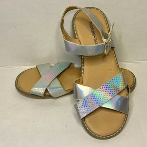 NWOT Tucker + Tate holographic sandals